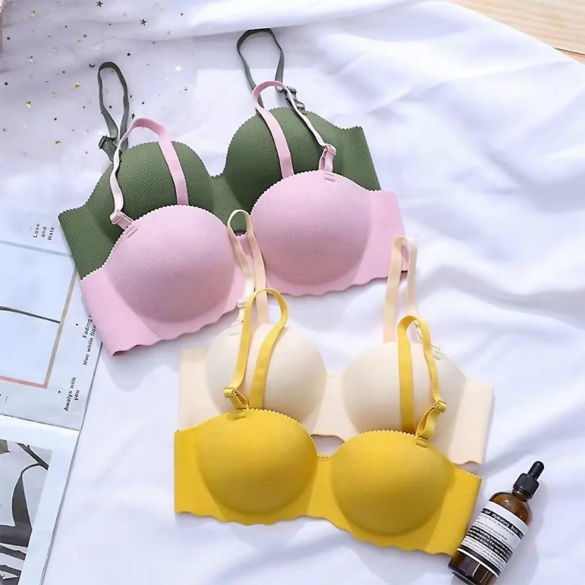 4-Pack Women’s T-Shirt Bras – Soft, Lightweight & Perfect for Everyday Wear | TB-007