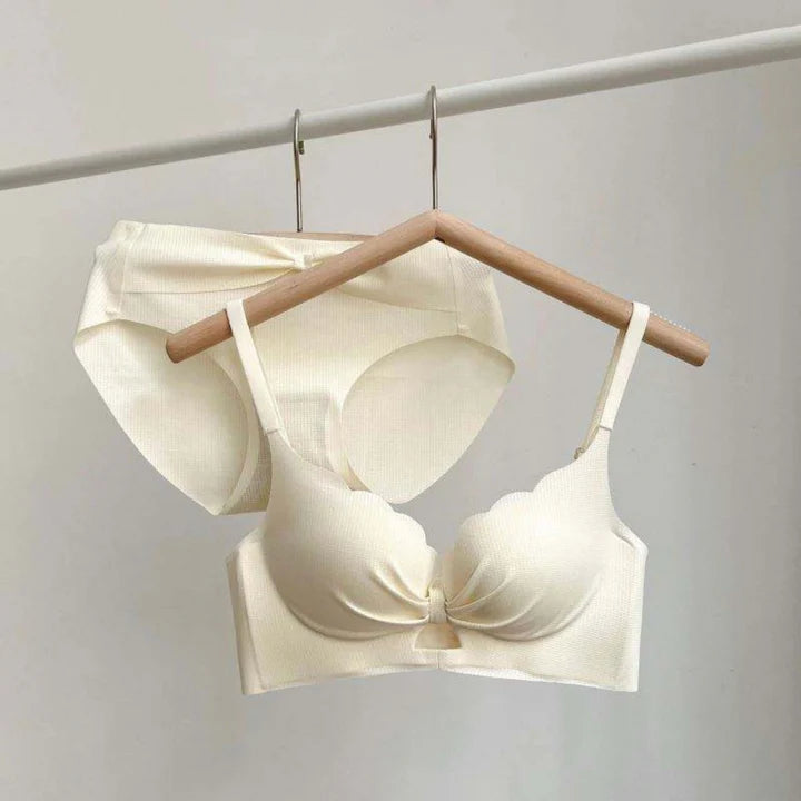 (Pack of 8) Women's Bra Panty Lingerie Set for Girl's | L-10012